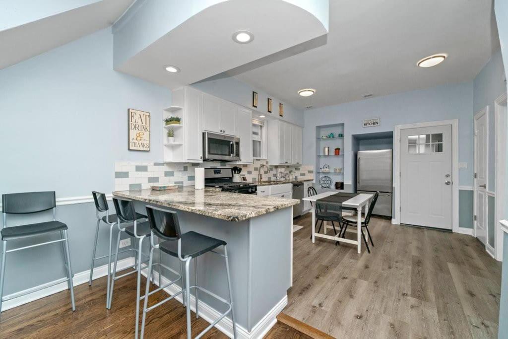 Cozy, Top-Floor 3Br Loft With Balcony In West Town Chicago Luaran gambar